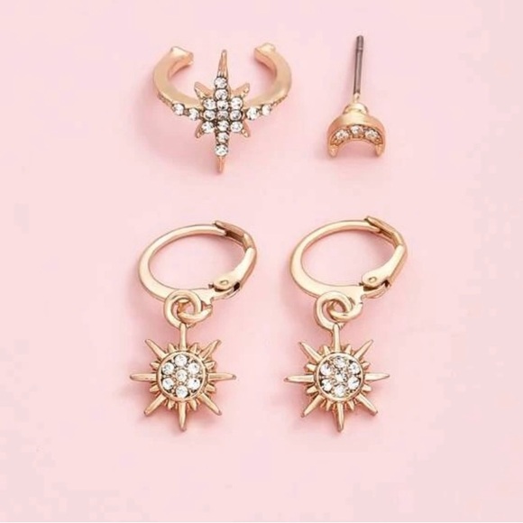 4 Pc Gold Moon & Star Studded Earrings - Picture 2 of 4